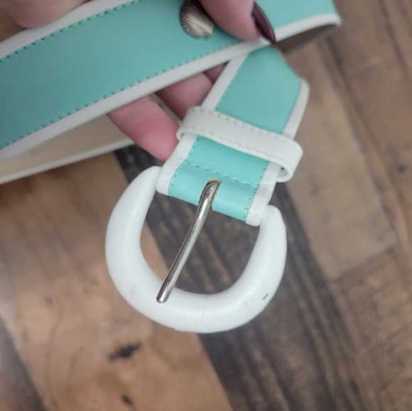 38 Escada Vintage Turquoise Belt Silver Seashell Studs Embellishments - Picture 8 of 8